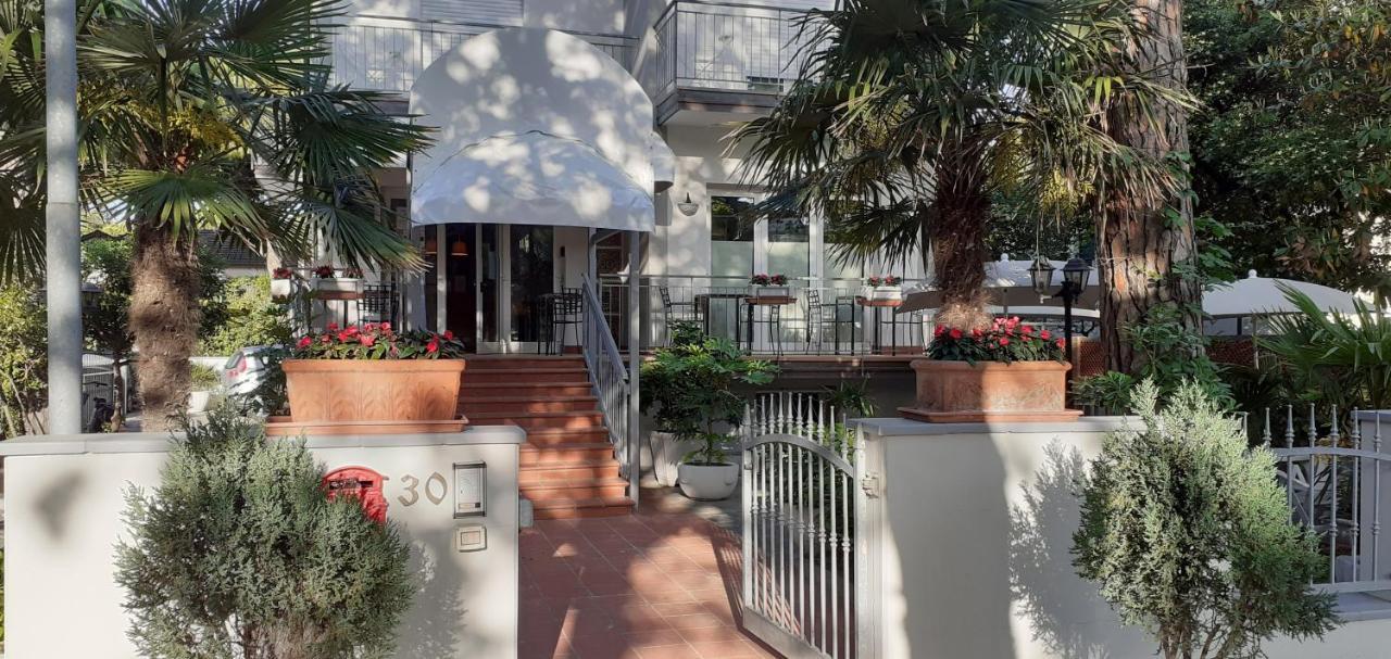 Hotel Garni Anna Cervia Exterior foto