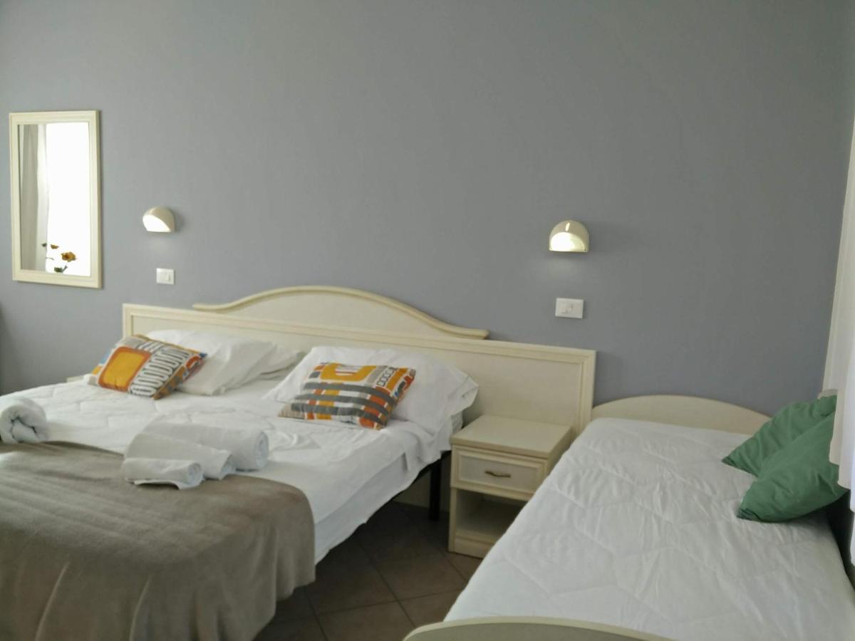 Hotel Garni Anna Cervia Exterior foto